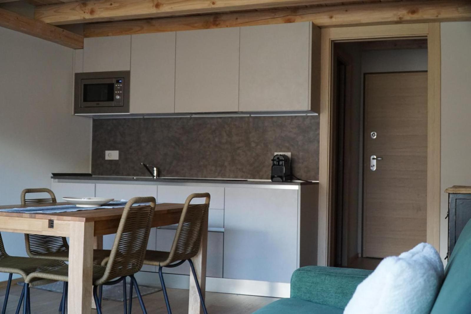 Alpi Azzurre Apartment ลีโมเน เปียมอนเต ภายนอก รูปภาพ